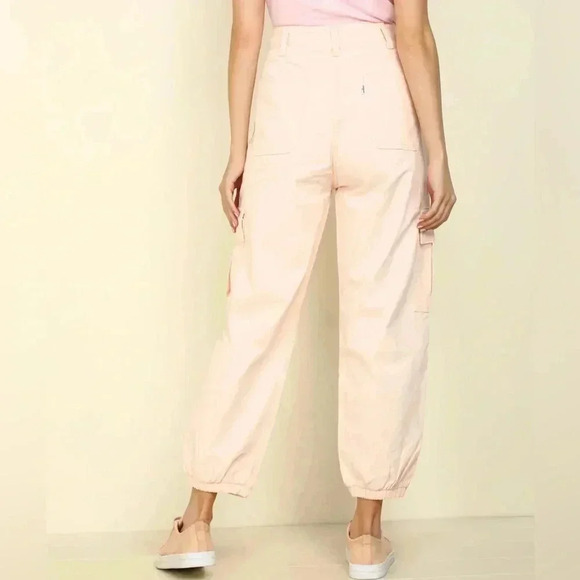NWT Levi’s High-waisted Cargo Pants in pastel orange | size 31 - Picture 4 of 11